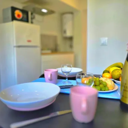 Begona White Pearl Center Nogalera By Namaste Elite Torremolinos