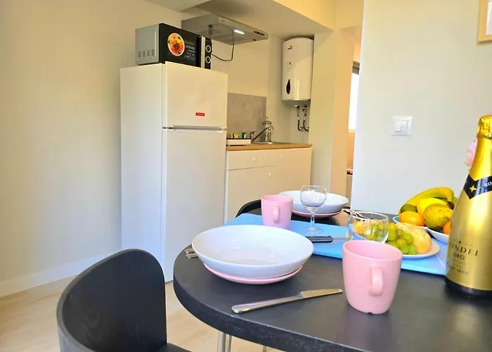 Апартаменты Begona White Pearl Center Nogalera By Namaste Elite Торремолинос