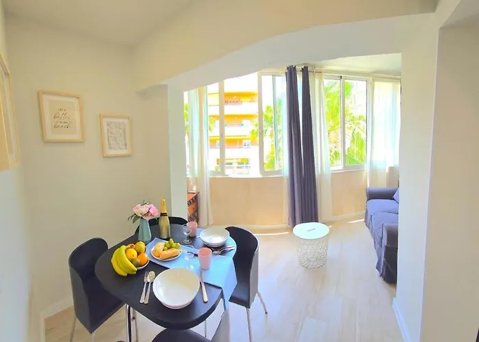 Begona White Pearl Center Nogalera By Namaste Elite * Торремолинос